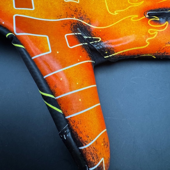 Under Armour UA F7 Men’s Football Gloves w/Gluegrip Size LG Limited Edition- EUC - Picture 7 of 13